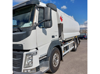 Tovornjak cisterna VOLVO FM