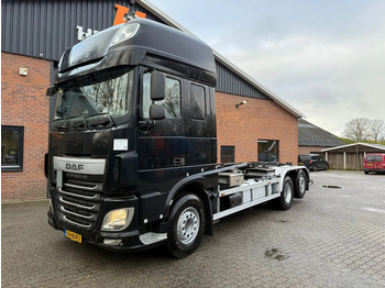 Kotalni prekucni tovornjak DAF XF 440