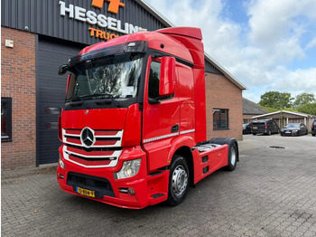 Vlačilec MERCEDES-BENZ Actros 1842