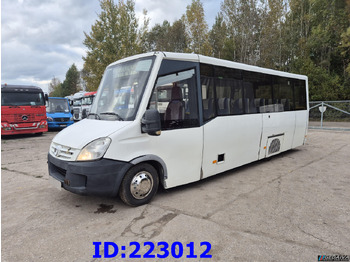 Potovalni avtobus IVECO Daily 50c18