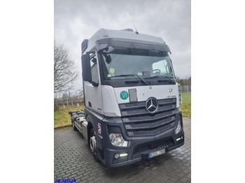 Tovornjak-šasija MERCEDES-BENZ Actros 2542