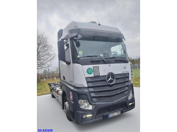 Tovornjak-šasija MERCEDES-BENZ Actros 2542