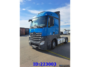 Vlačilec MERCEDES-BENZ Actros 1842