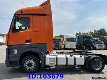Vlačilec MERCEDES-BENZ Actros 1843