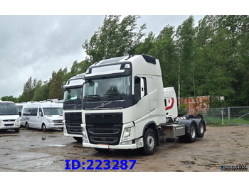 Tovornjak-šasija VOLVO FH13 540HP  - 10 tyre (2pcs. available): slika 4