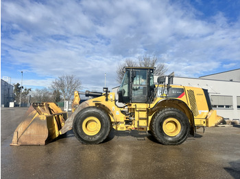 Kolesni nakladalec CATERPILLAR 972K