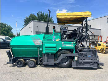 Asfaltni finišer VÖGELE