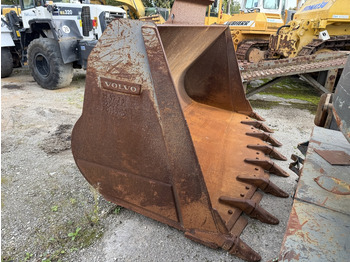 : fotografija v glavi strani