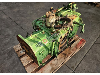 Menjalnik JOHN DEERE
