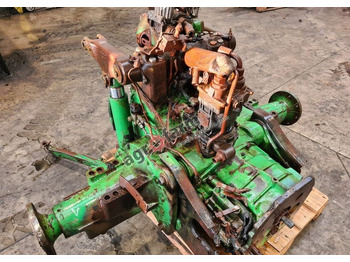 Menjalnik JOHN DEERE