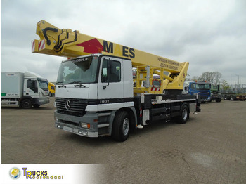 Tovornjak MERCEDES-BENZ Actros
