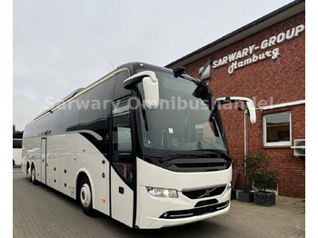 Potovalni avtobus VOLVO