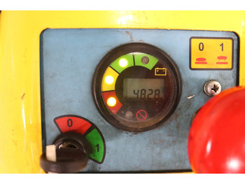 Paletni viličar Hyster P1.8: slika 4