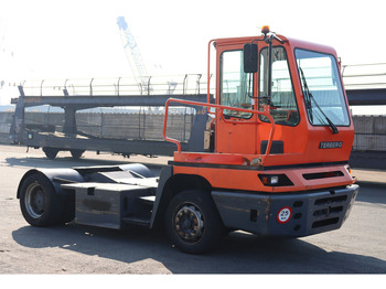 Terminalski traktor TERBERG