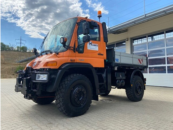 Tovornjak prekucnik UNIMOG U500