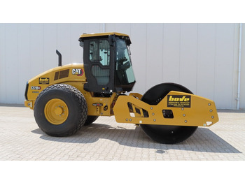 Kompaktor CATERPILLAR