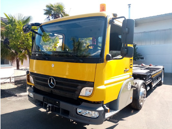 Kontejnerski tovornjak/ Tovornjak z zamenljivim tovoriščem MERCEDES-BENZ