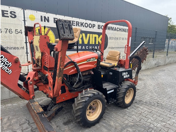 Rovokopač Ditch Witch RT 40: slika 3