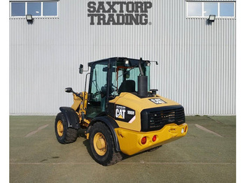 Kolesni nakladalec Cat 906H, Hjullastare: slika 3