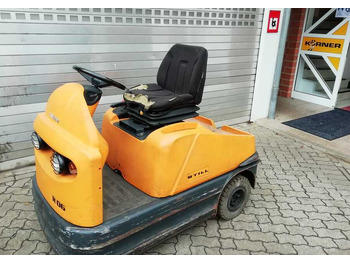 Vlečni traktor STILL R