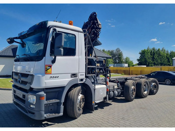 Tovornjak-šasija MERCEDES-BENZ Actros 3244