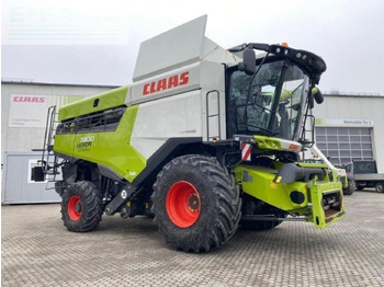 Kombajn harvester CLAAS