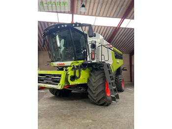 Kombajn harvester CLAAS Lexion