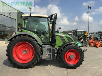 Traktor FENDT 500 Vario
