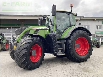 Traktor FENDT 724 Vario