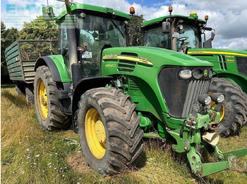 Traktor JOHN DEERE 7020 Series