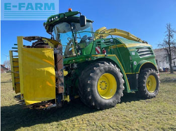 Kombajn za krmo JOHN DEERE 8300