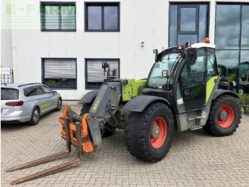 Teleskopski viličar LIEBHERR