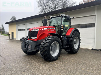 Traktor MASSEY FERGUSON 8670