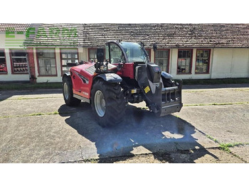 Teleskopski viličar MASSEY FERGUSON