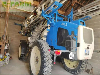 Vlečna škropilnica MATROT