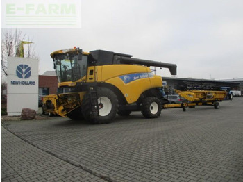Kombajn harvester NEW HOLLAND CR9000