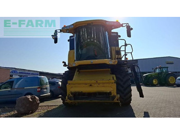 Kombajn harvester New Holland cx 840: slika 3