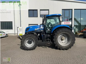 Traktor NEW HOLLAND T7.270