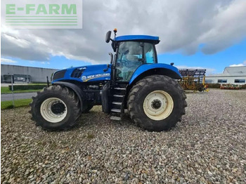 Traktor NEW HOLLAND T8