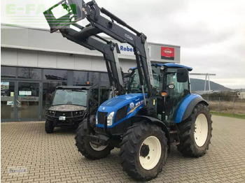 Traktor NEW HOLLAND T4