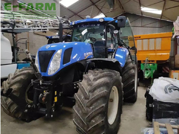 Traktor NEW HOLLAND T7