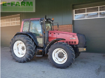 Traktor VALTRA 8450