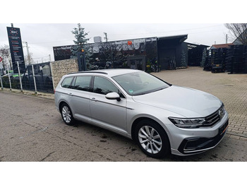 Avtomobil VOLKSWAGEN