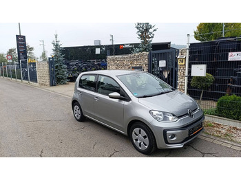 Avtomobil VOLKSWAGEN