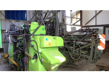 Škropilnica montirana na traktor TECNOMA