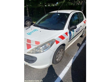 Avtomobil