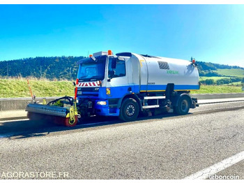 Vozilo za pometanje DAF