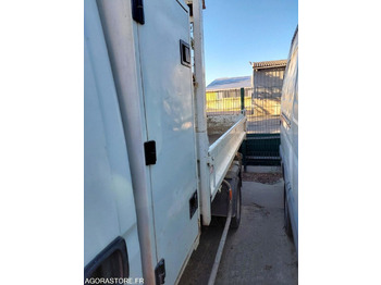 Dostavno vozilo prekucnik Benne RENAULT MASCOTT 2005 - 236016km - GS946JS: slika 4 Dostavno vozilo prekucnik Benne RENAULT MASCOTT 2005 - 236016km - GS946JS: slika 4