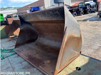 : fotografija v glavi strani