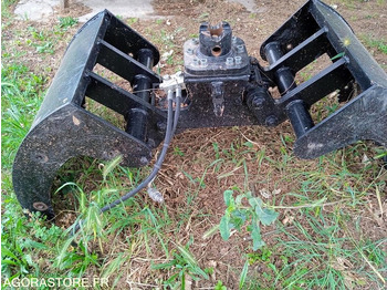 Gradbeni stroj BENNE PRENEUSE NEUVE 250 L: slika 3